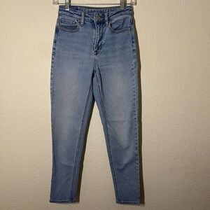 Womens American Eagle Mom Jeans Size 00